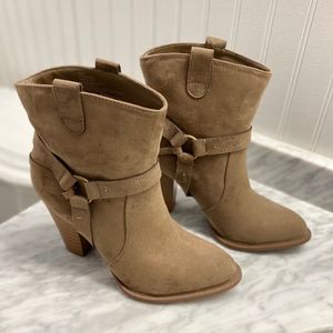 Lulu's Shoes - Brand NEW Taupe Booties